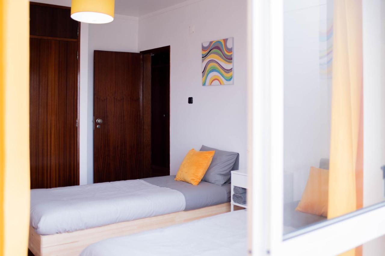 Baleal Surf Emotions Hostel Buitenkant foto
